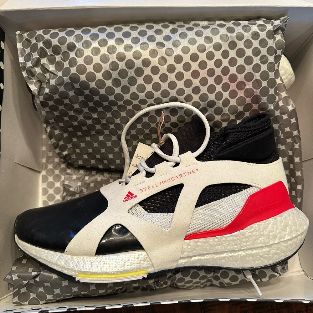 Adidas Stella McCartney UltraBOOST 21 Black and Red Sneakers
